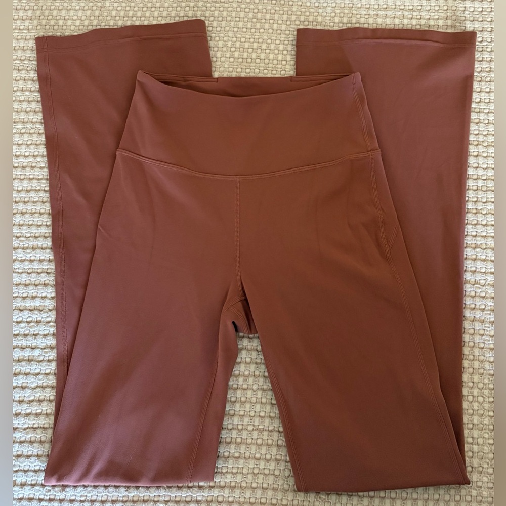 Lululemon Groove Nulu high rise flare pants - size 6